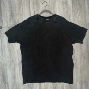 Ragland Sleeve Vintage Black Tee
